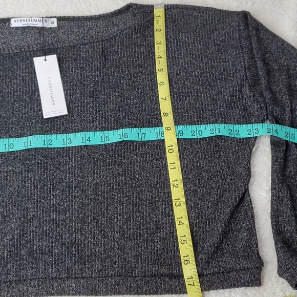 Sydne Summer Crop Lightweight Sweater - Picture 7 of 7